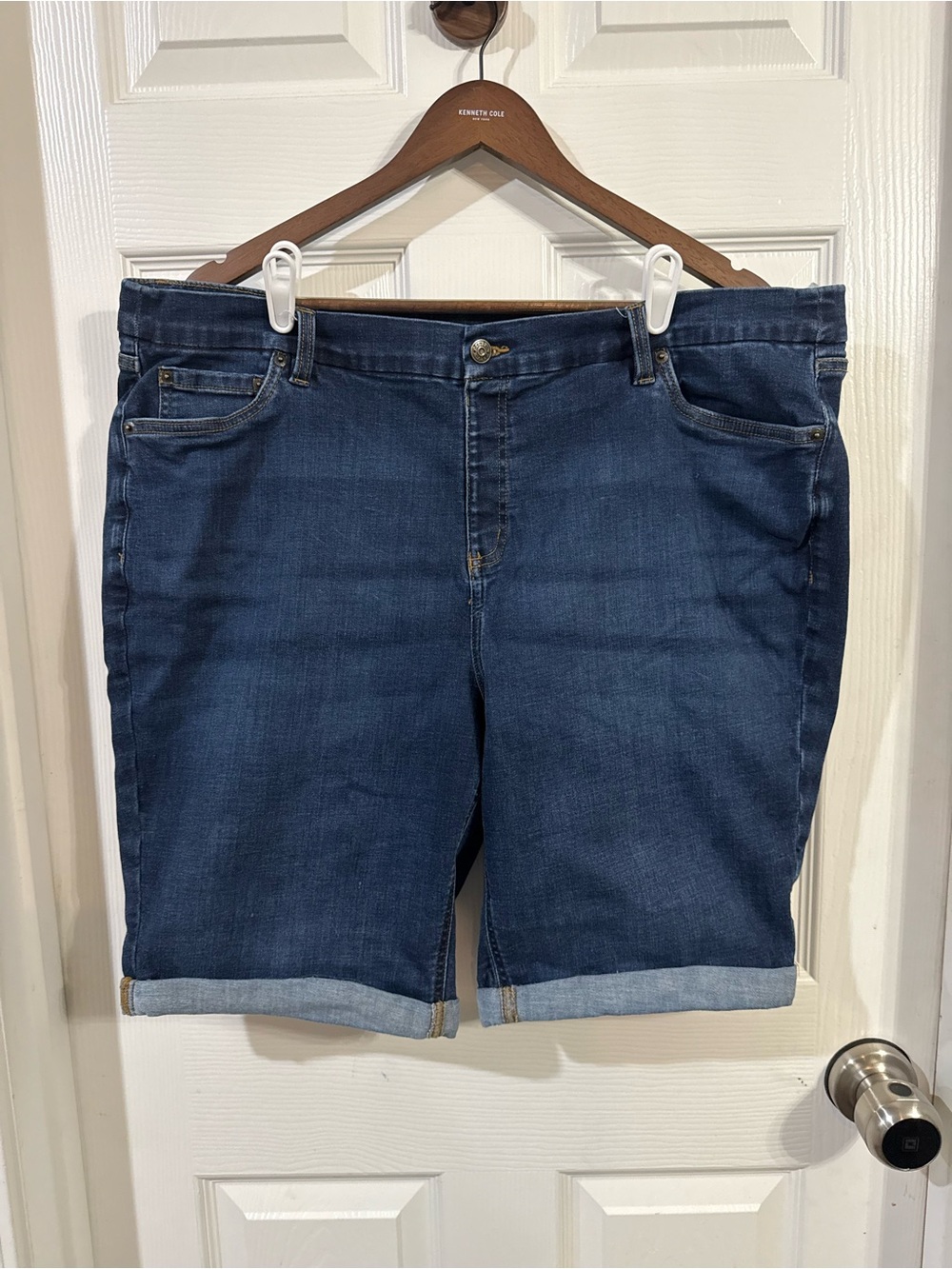 Denim + Company d & co. Women’s Plus Size 22WP Denim Blue Jean Shorts